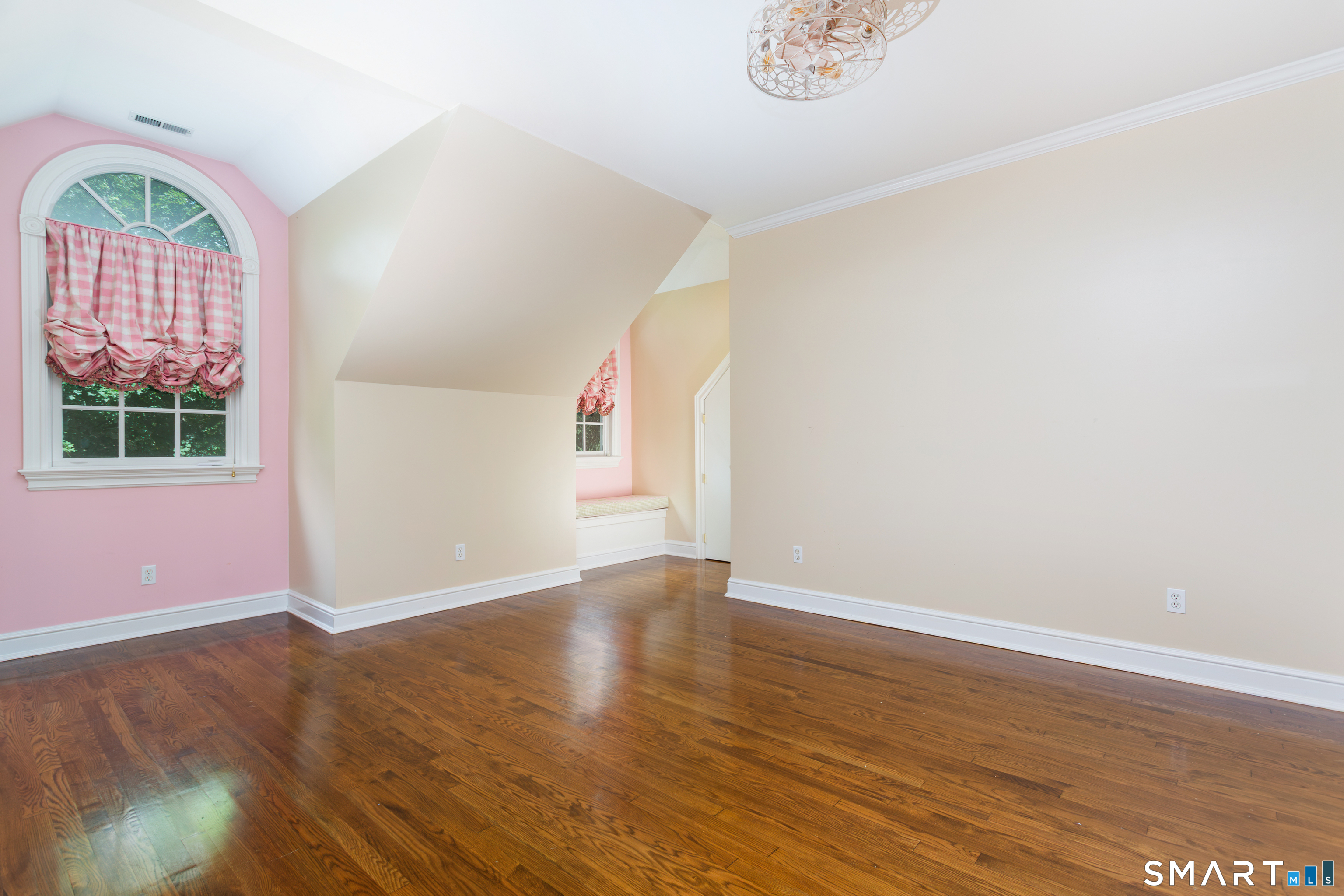 7 Old Hyde Road Weston CT 06883
