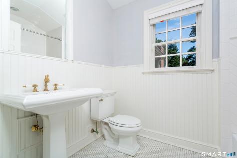 7 Old Hyde Road Weston CT 06883