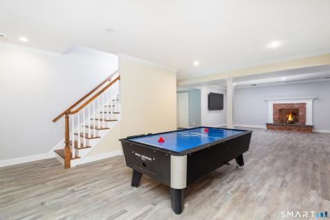 7 Old Hyde Road Weston CT 06883