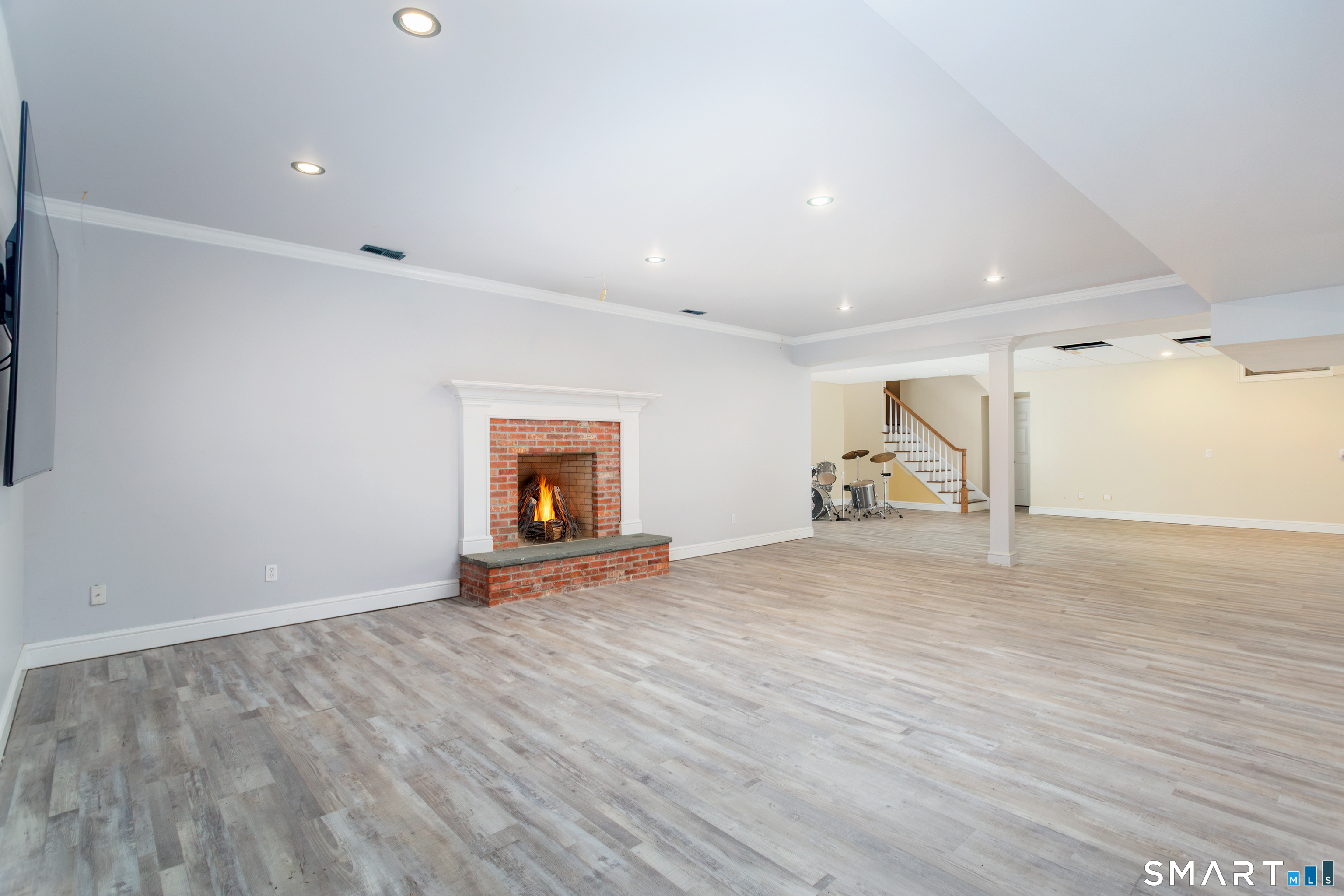 7 Old Hyde Road Weston CT 06883