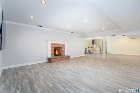 7 Old Hyde Road Weston CT 06883