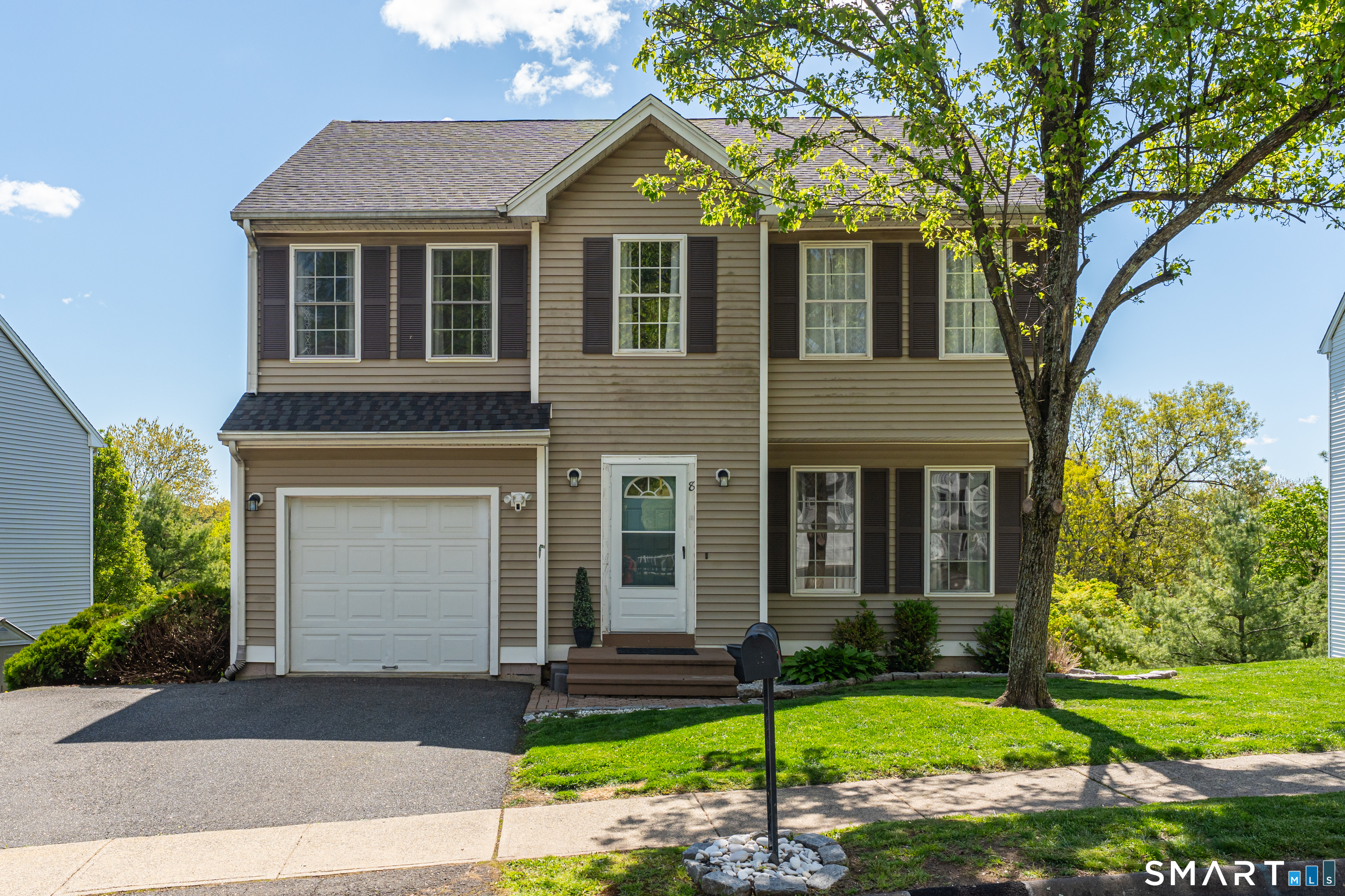8 Foot Circle Wallingford CT 06492