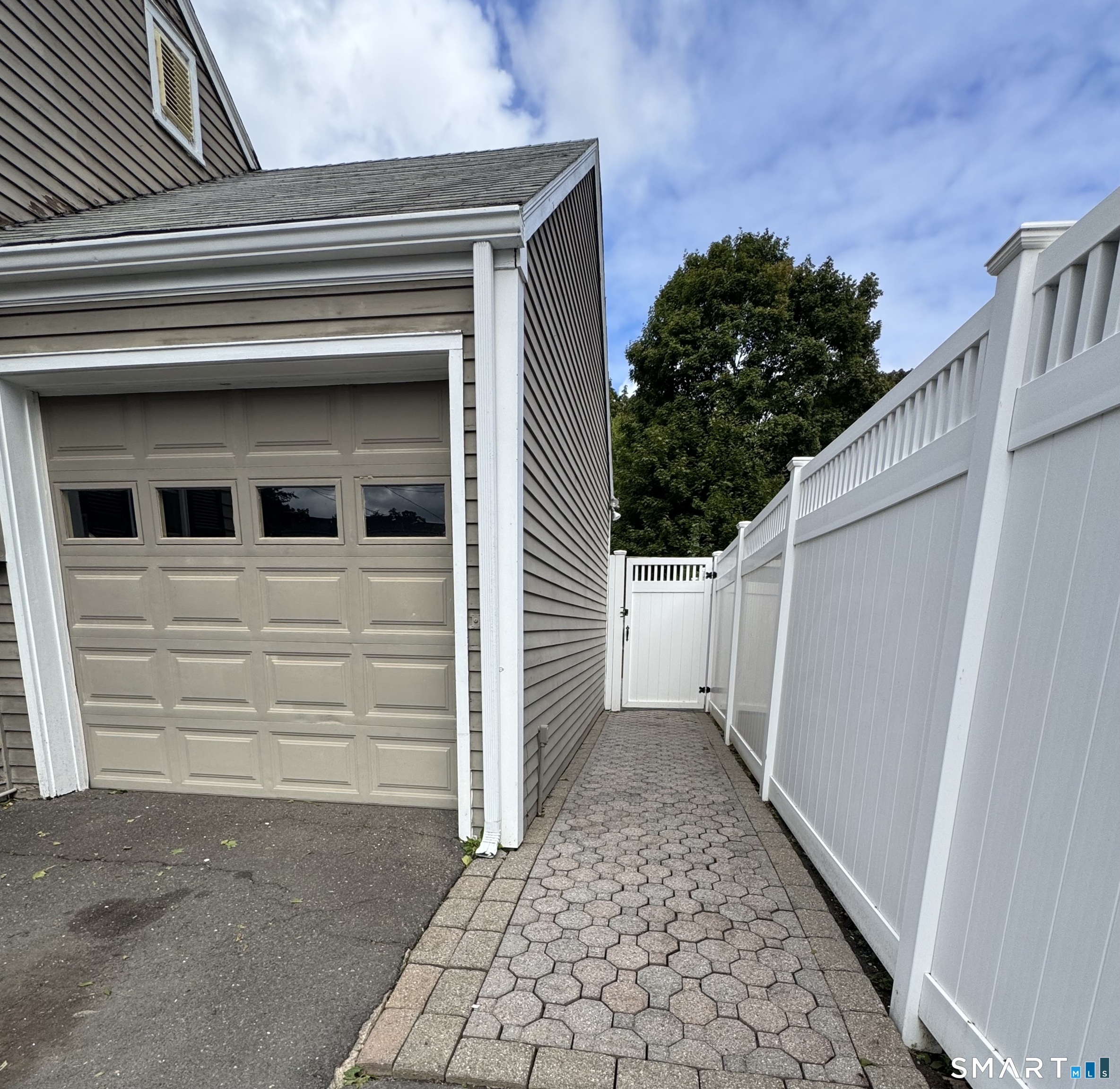 30 Bellmere Avenue Stamford CT 06906