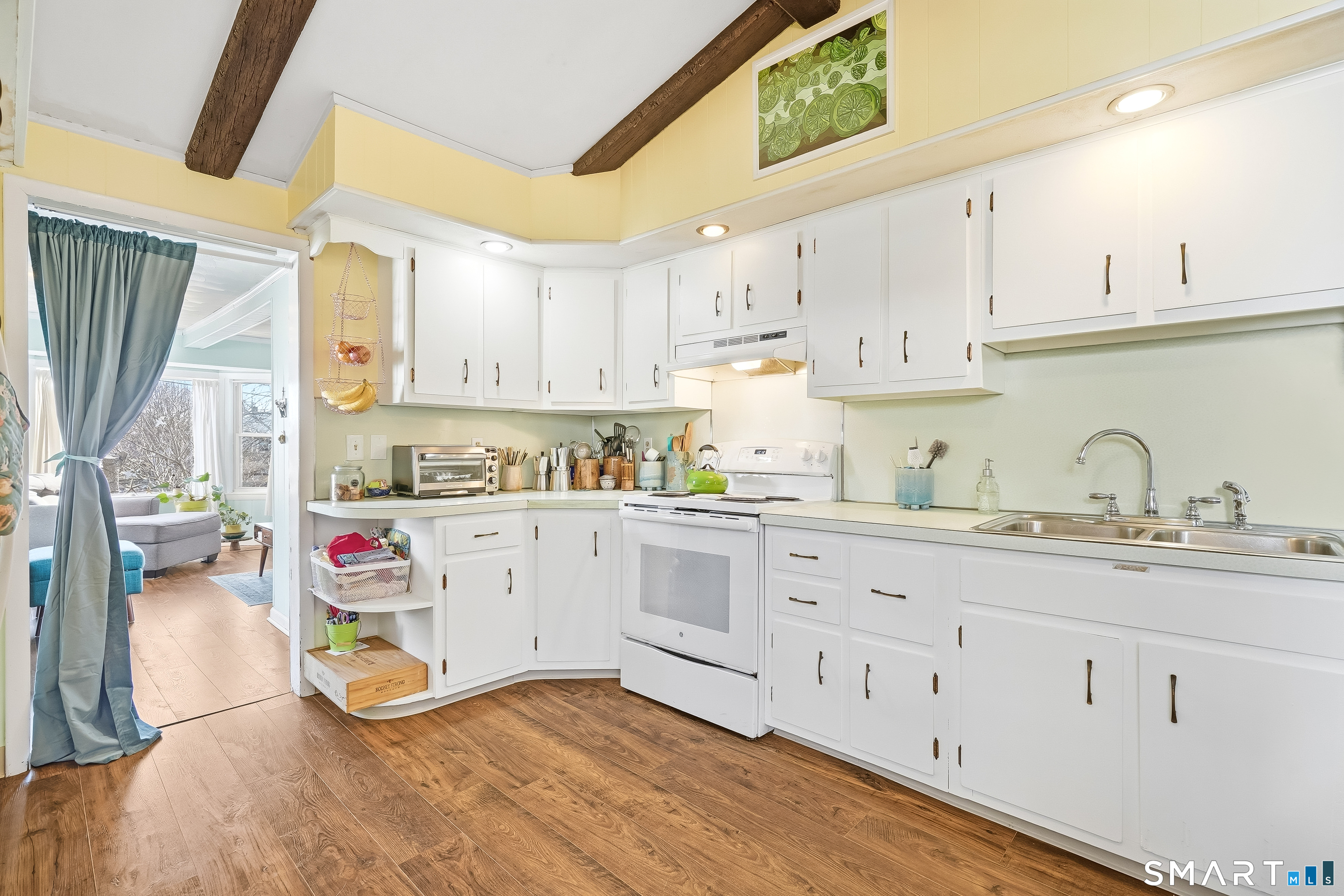 48 Morris Avenue New Haven CT 06512