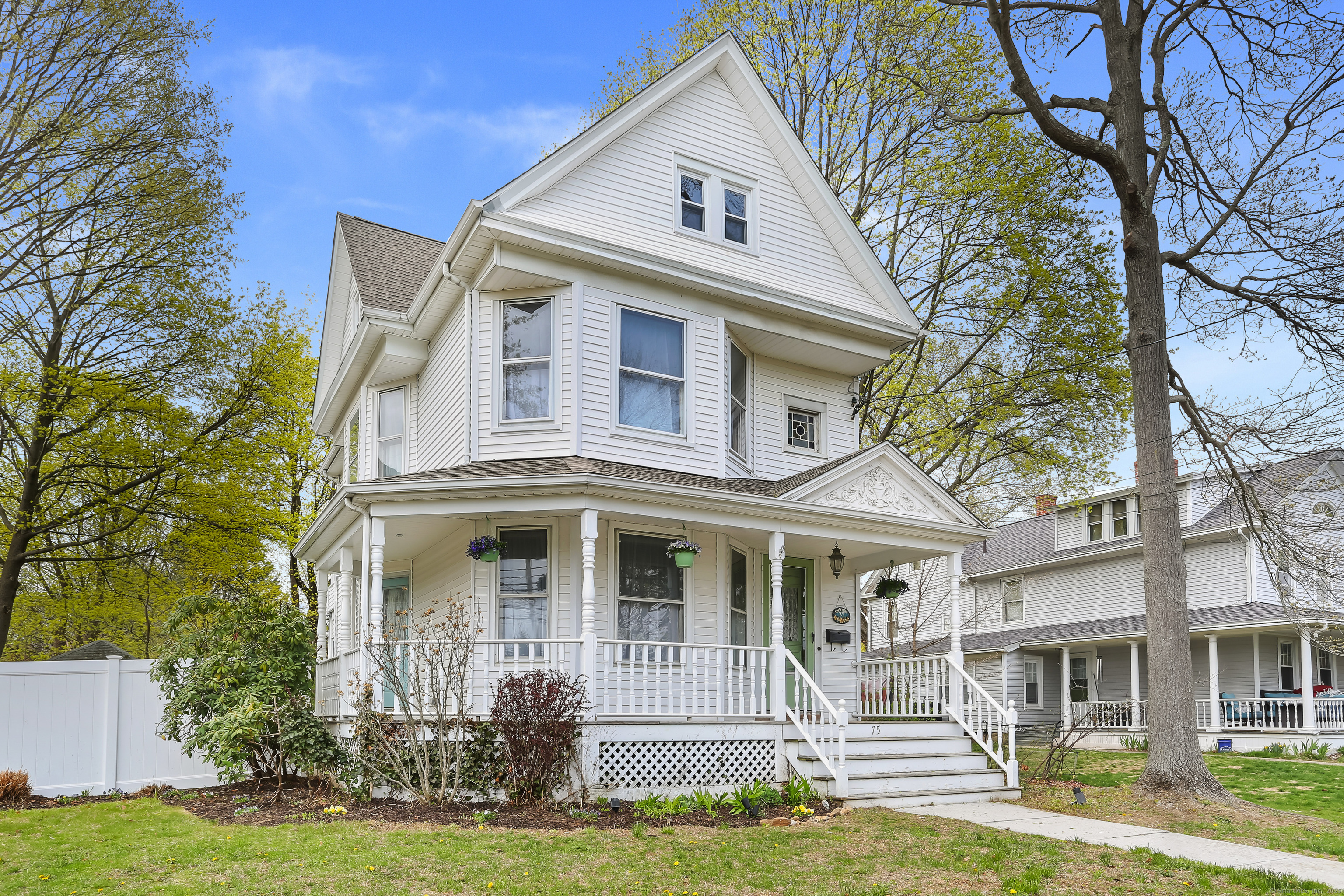 75 Huntington Road Stratford CT 06614