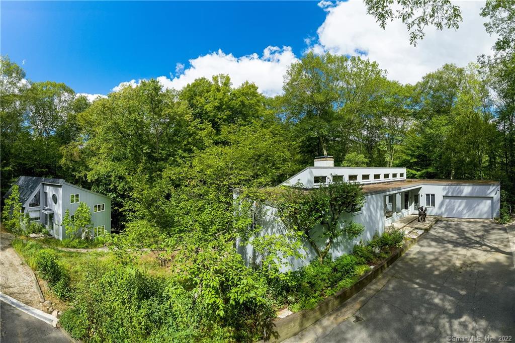90 Hillyndale Road Mansfield CT 06268