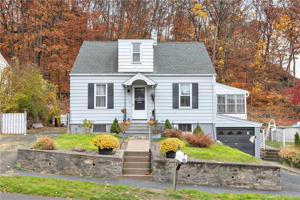 35 Coppola Terrace Derby CT 06418