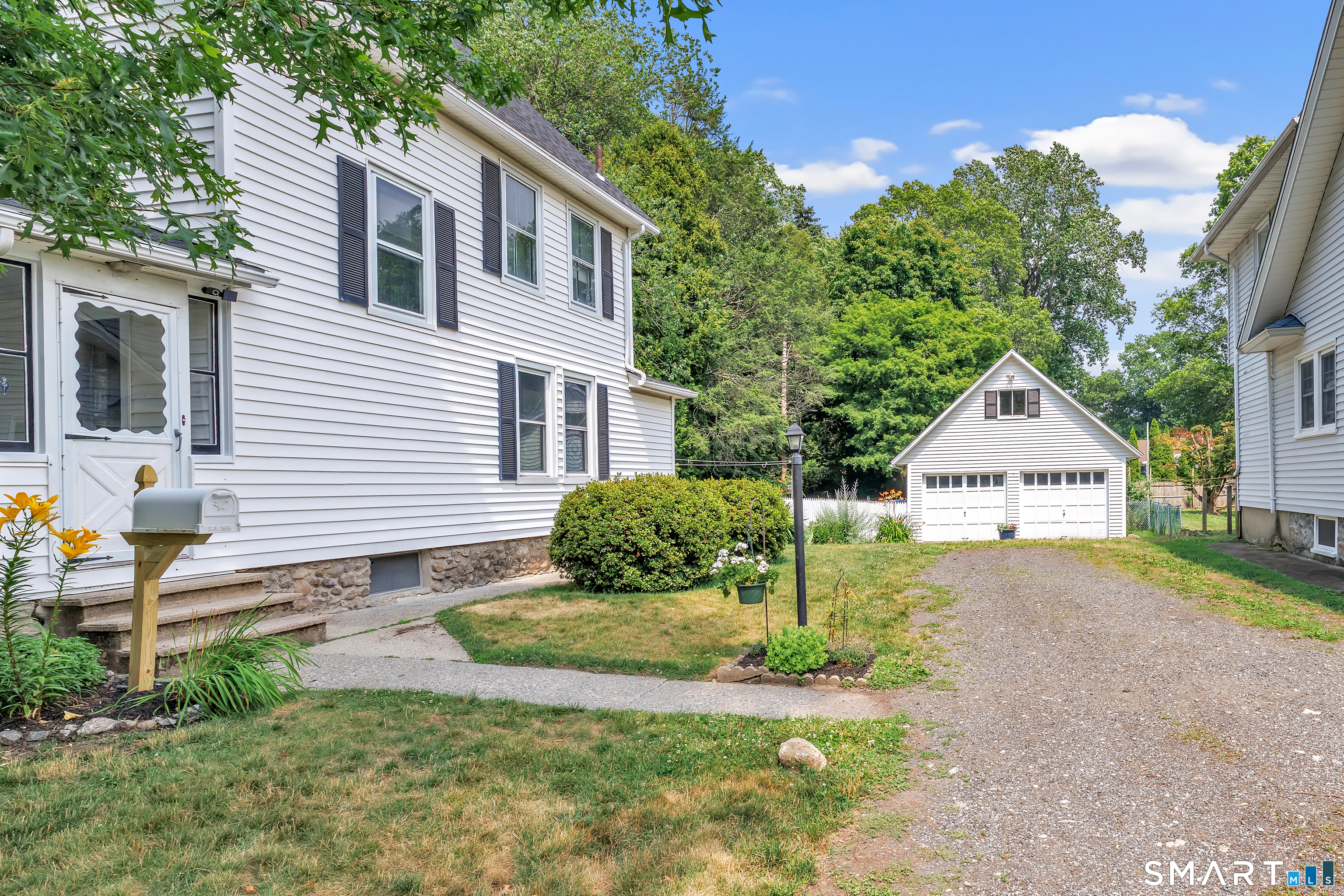 1326 Huntington Road Stratford CT 06614