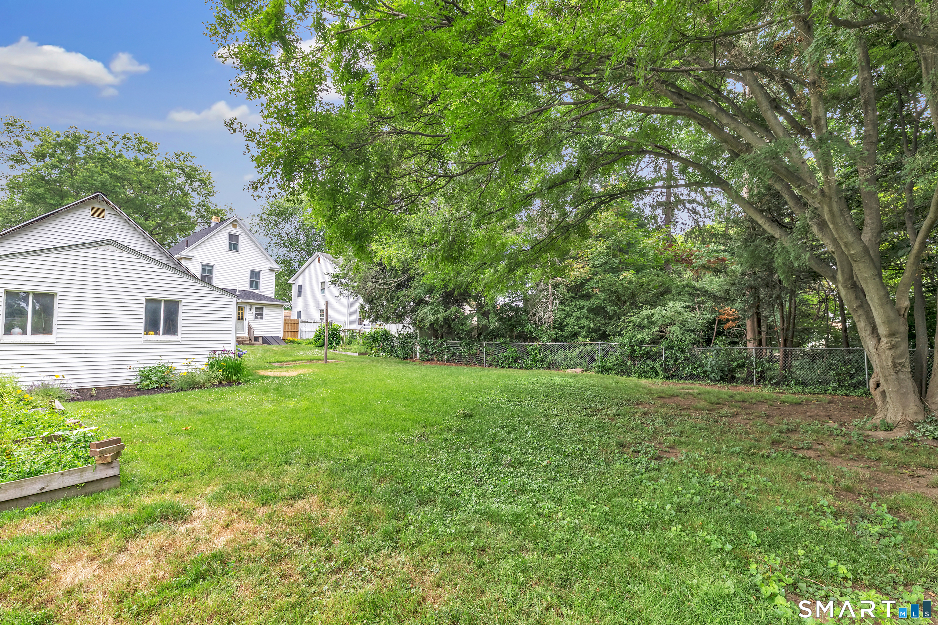 1326 Huntington Road Stratford CT 06614
