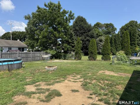 15 Jones Court Norwich CT 06360