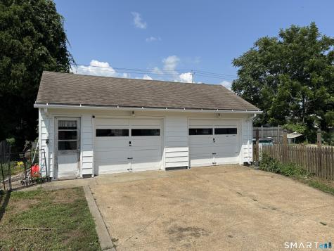15 Jones Court Norwich CT 06360