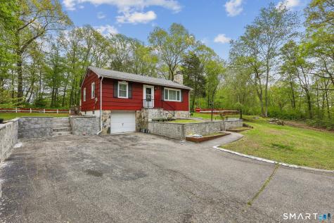 286 Moose Hill Road Monroe CT 06468