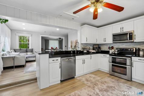 286 Moose Hill Road Monroe CT 06468