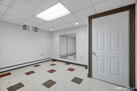 24 Lincoln Avenue Norwich CT 06360