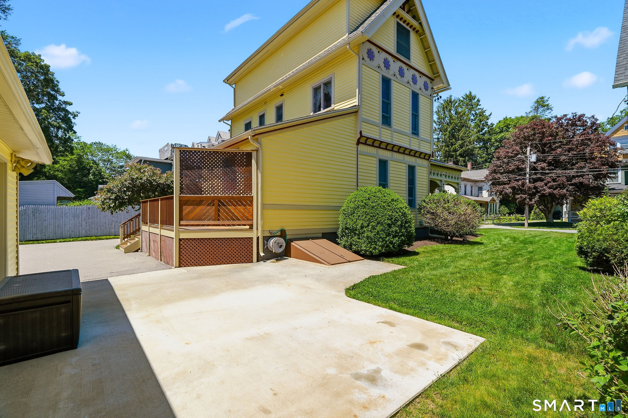 24 Lincoln Avenue Norwich CT 06360