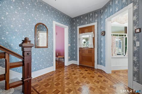 24 Lincoln Avenue Norwich CT 06360
