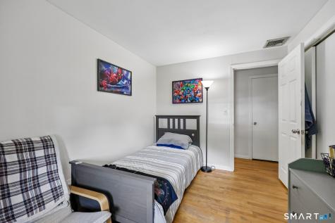 94 Roosevelt St Extension New Haven CT 06513