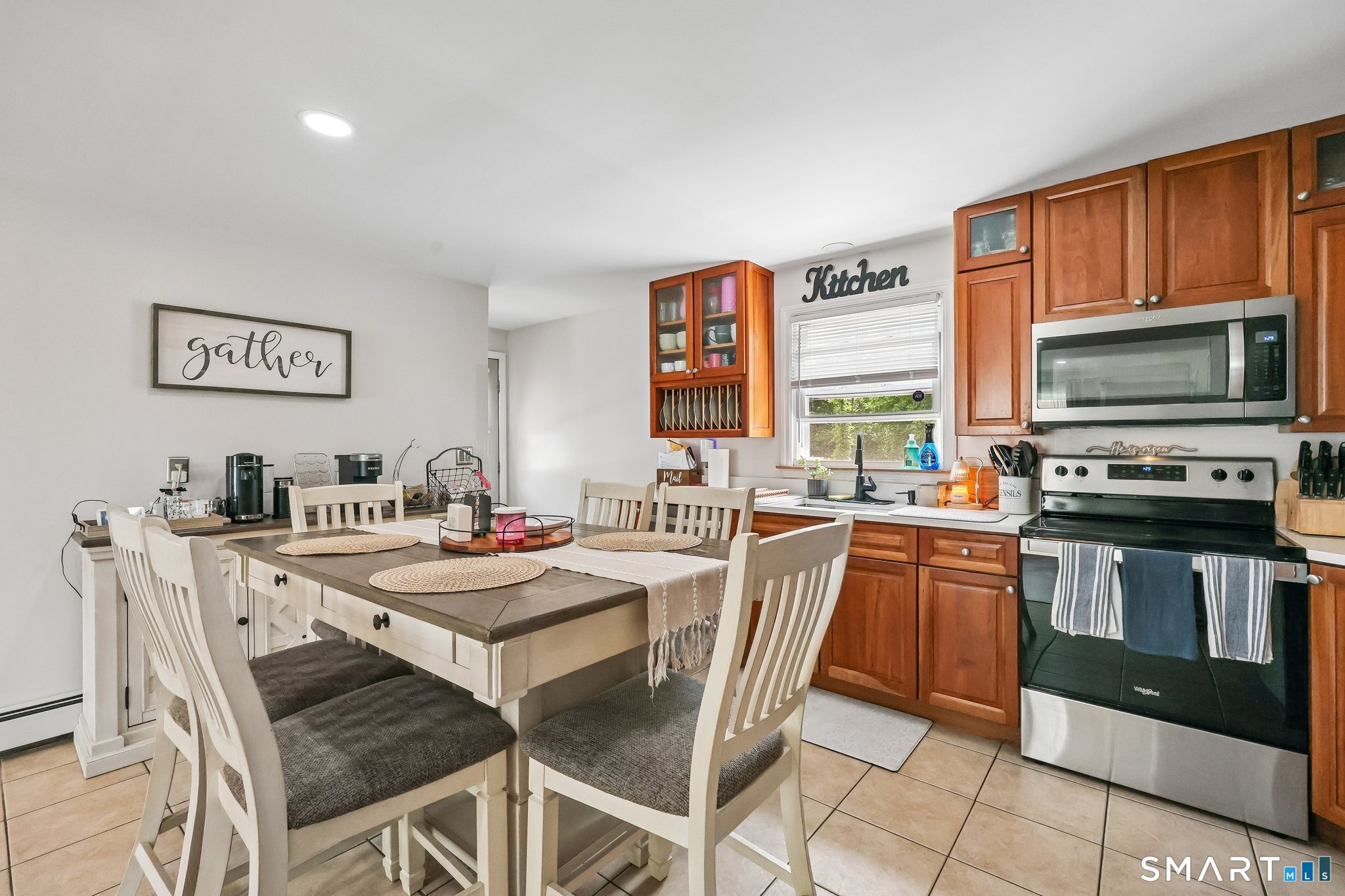 94 Roosevelt St Extension New Haven CT 06513