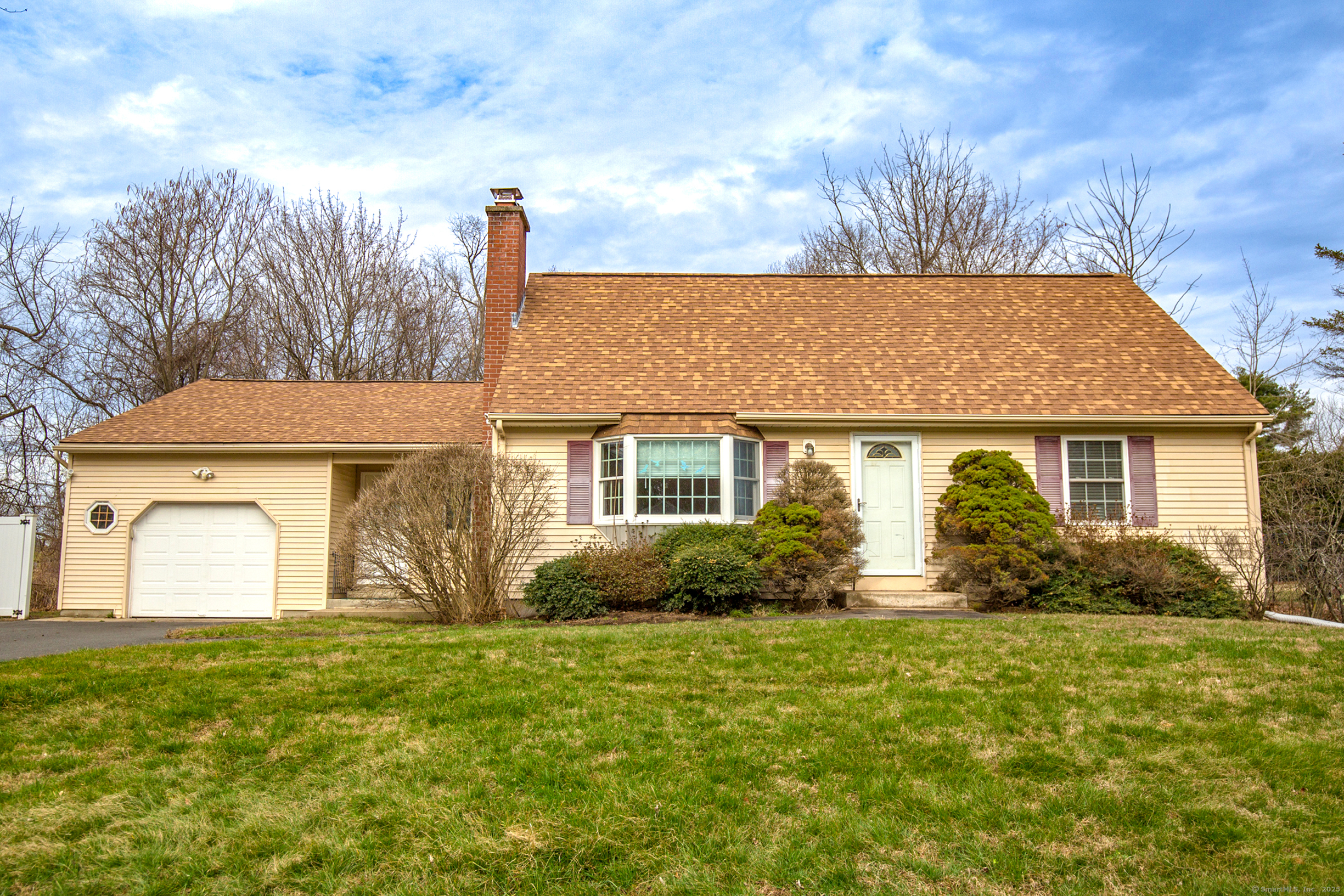 35 Buchanan Road Enfield CT 06082