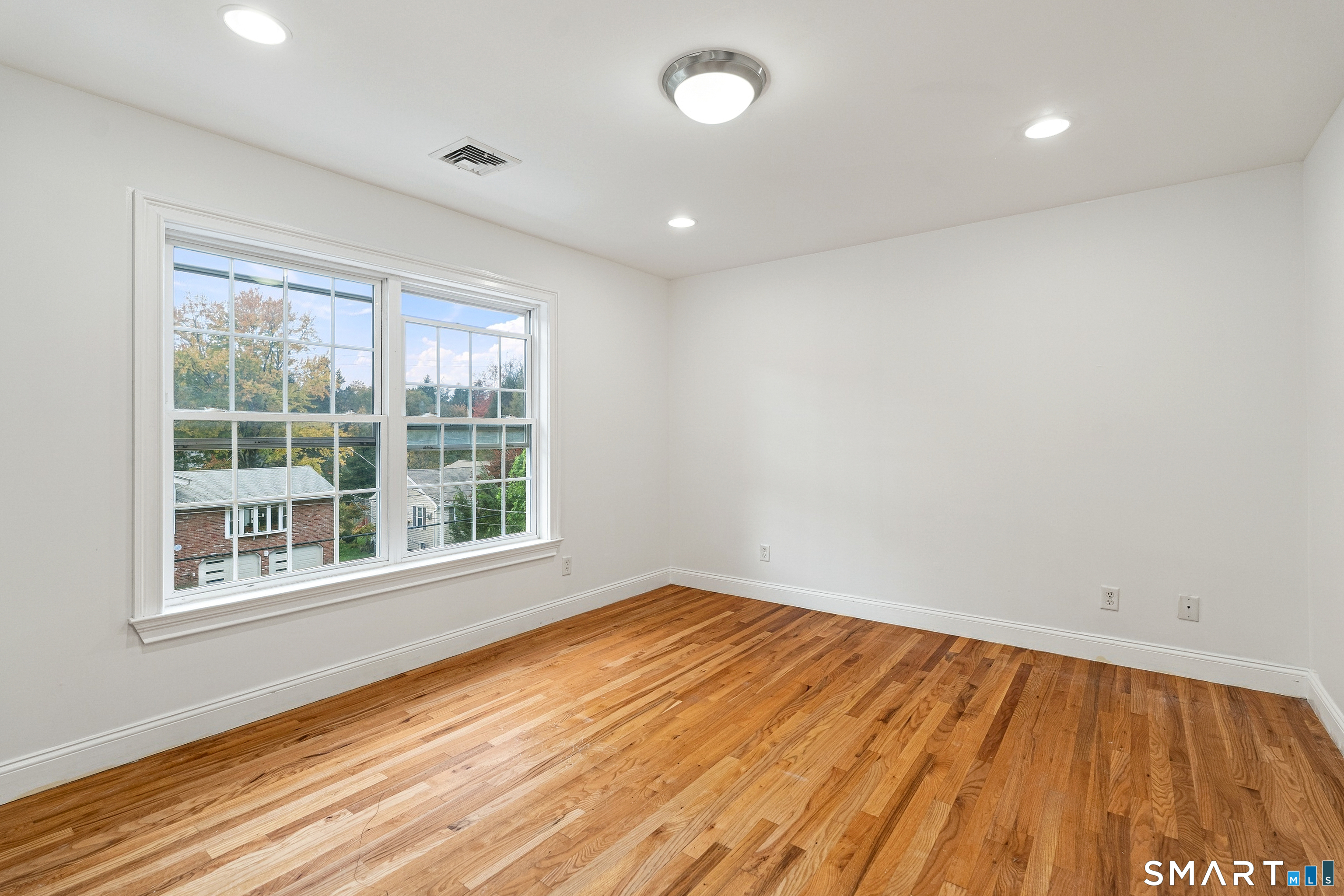 42 White Avenue Middlebury CT 06762