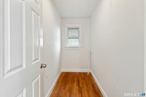 42 White Avenue Middlebury CT 06762