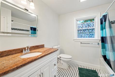 42 White Avenue Middlebury CT 06762