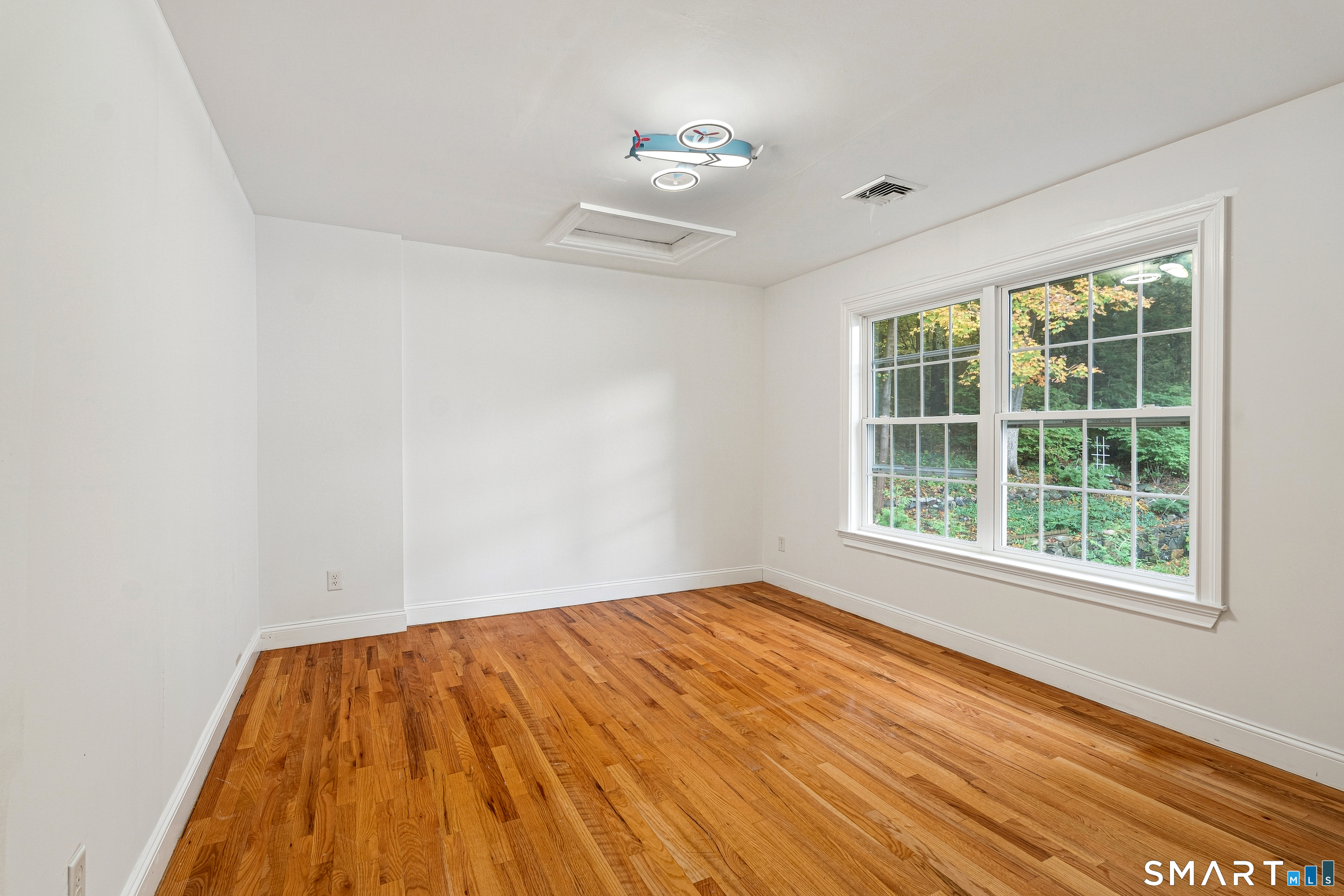 42 White Avenue Middlebury CT 06762