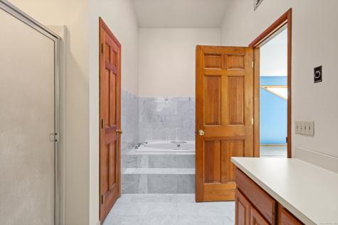38 Skyline Drive Brookfield CT 06804
