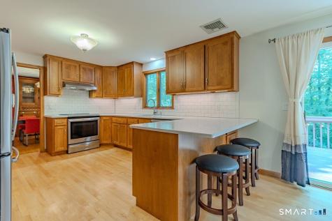 5 Pond View Drive Cromwell CT 06416