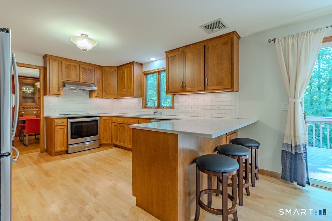 5 Pond View Drive Cromwell CT 06416