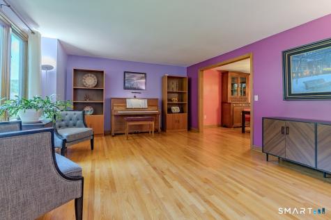 5 Pond View Drive Cromwell CT 06416