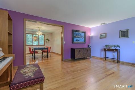 5 Pond View Drive Cromwell CT 06416