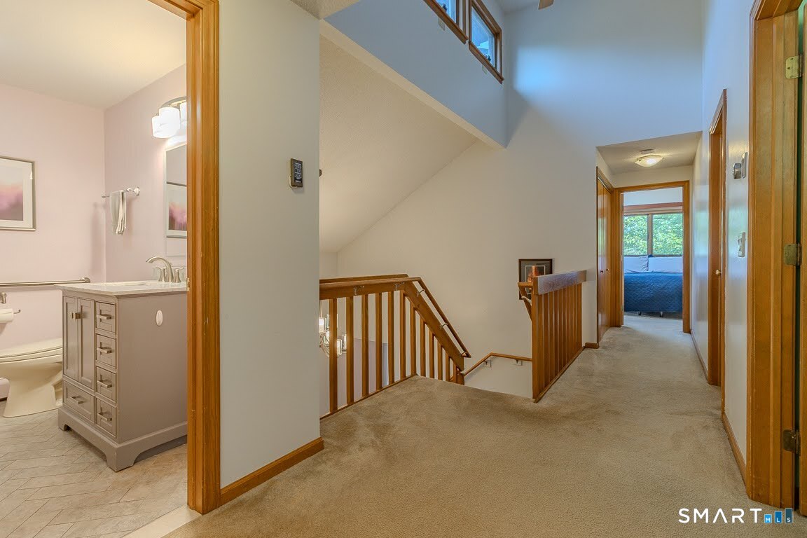 5 Pond View Drive Cromwell CT 06416