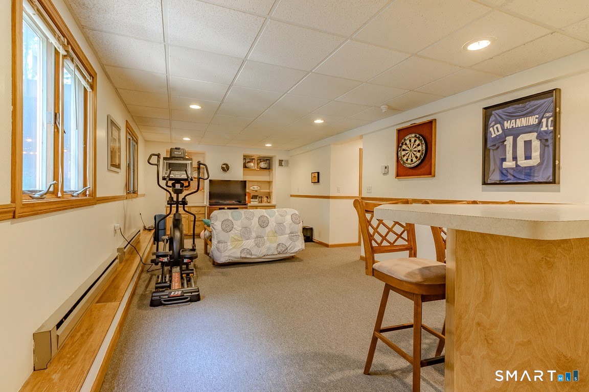 5 Pond View Drive Cromwell CT 06416