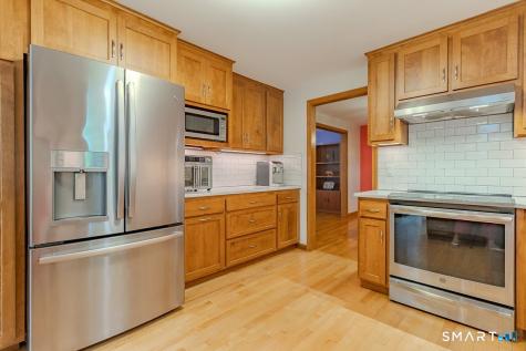 5 Pond View Drive Cromwell CT 06416