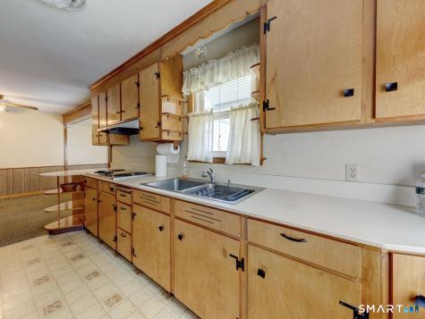 950 Willard Avenue Newington CT 06111