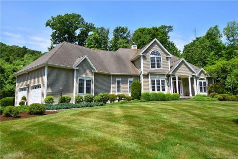 22 Lake Ridge Road Southbury CT 06488