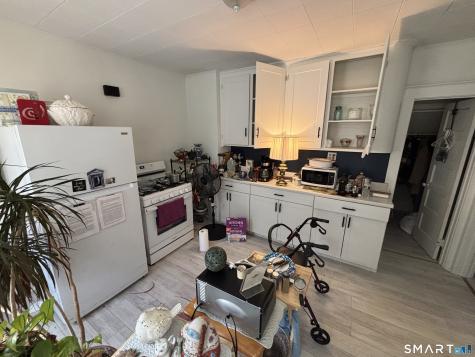237 Highland Avenue Meriden CT 06451