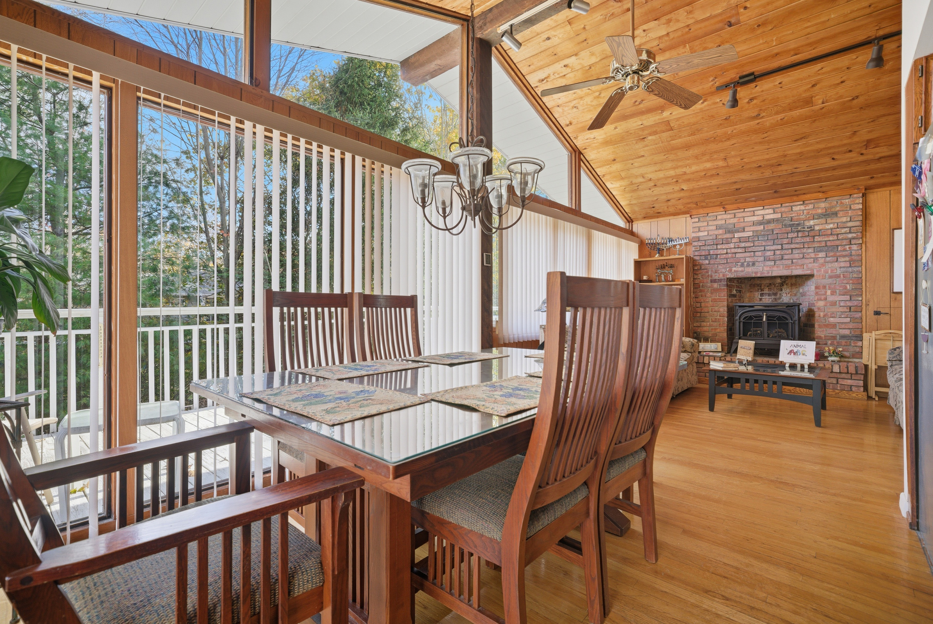 4 Alan Road Danbury CT 06810