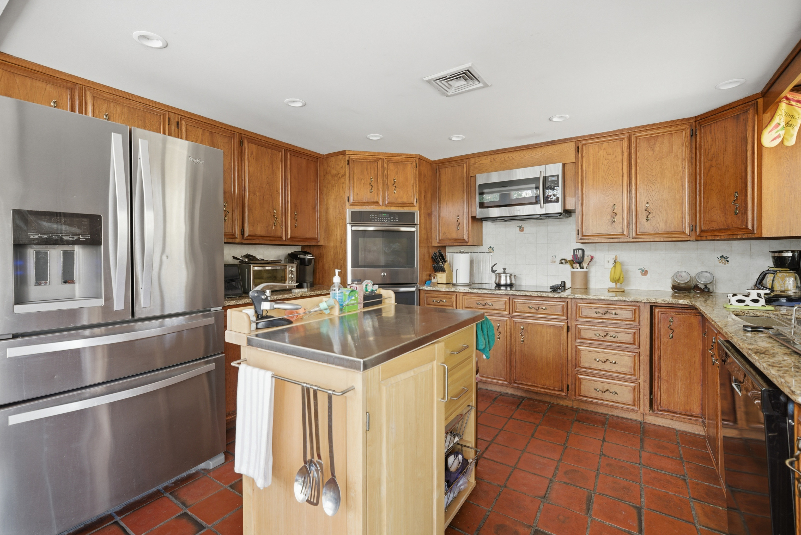 4 Alan Road Danbury CT 06810