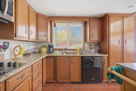 4 Alan Road Danbury CT 06810