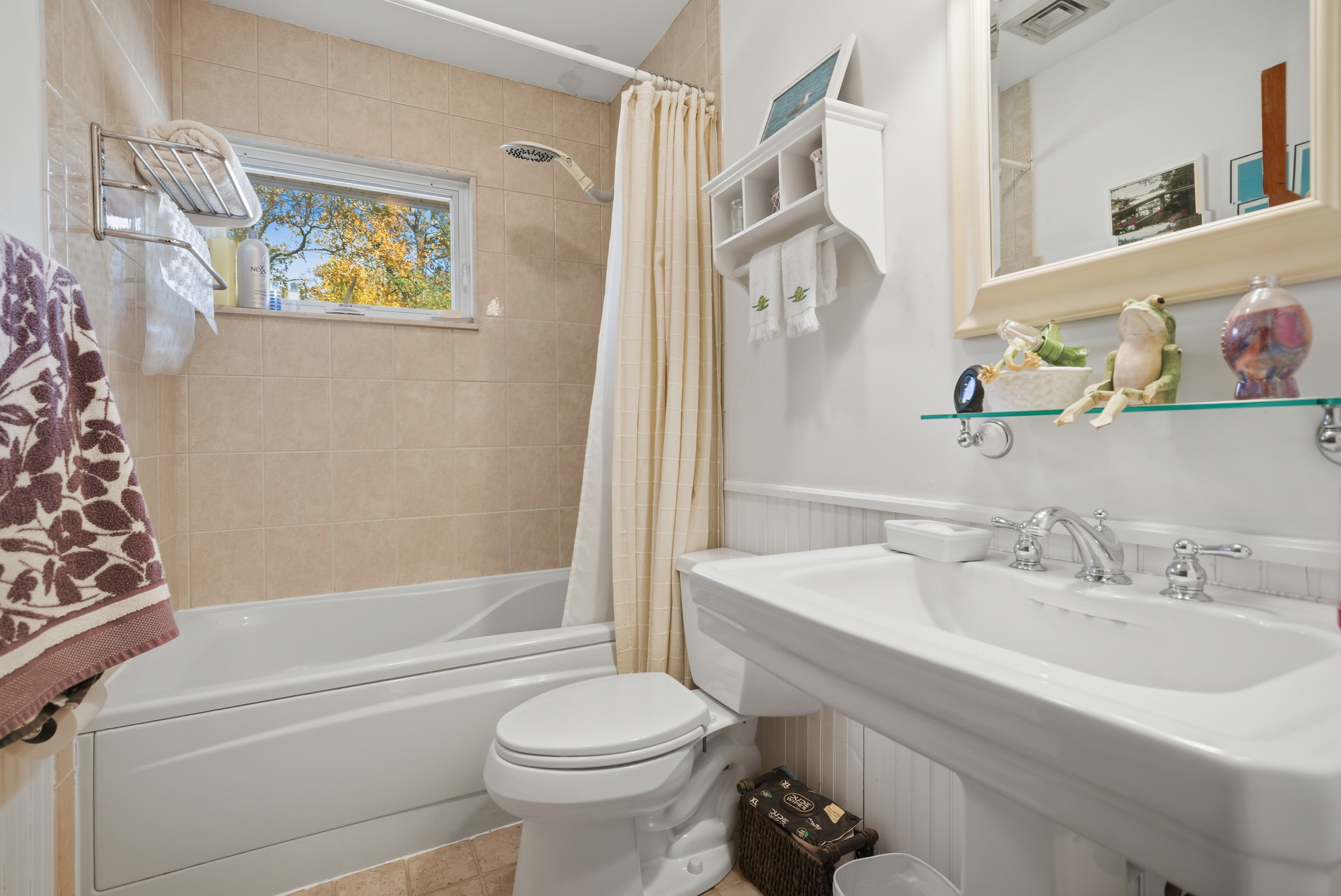 4 Alan Road Danbury CT 06810