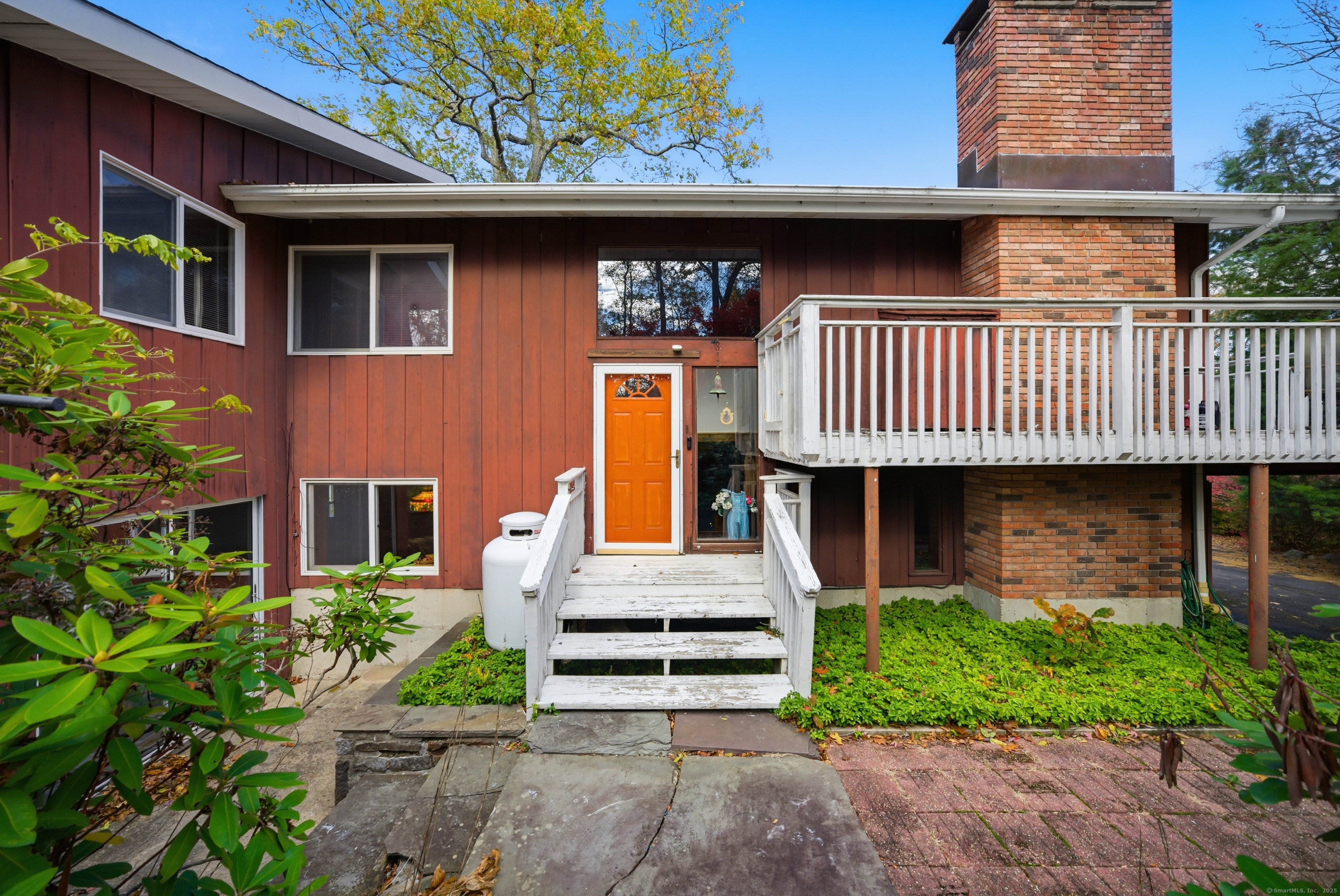 4 Alan Road Danbury CT 06810