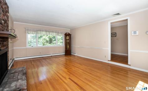 290 Old Farms Road Simsbury CT 06070