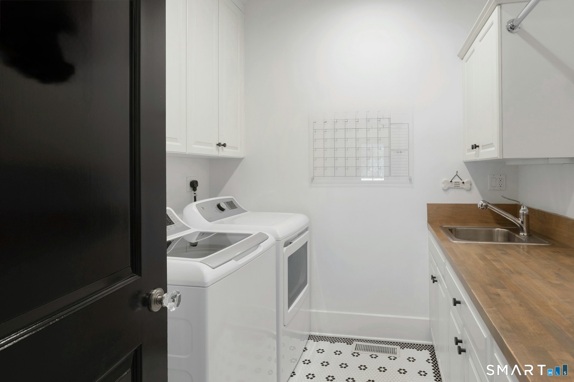 2 Roland Drive Darien CT 06820