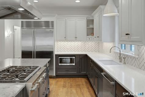 2 Roland Drive Darien CT 06820