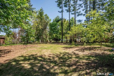 17 Schaffer Drive East Hartford CT 06118