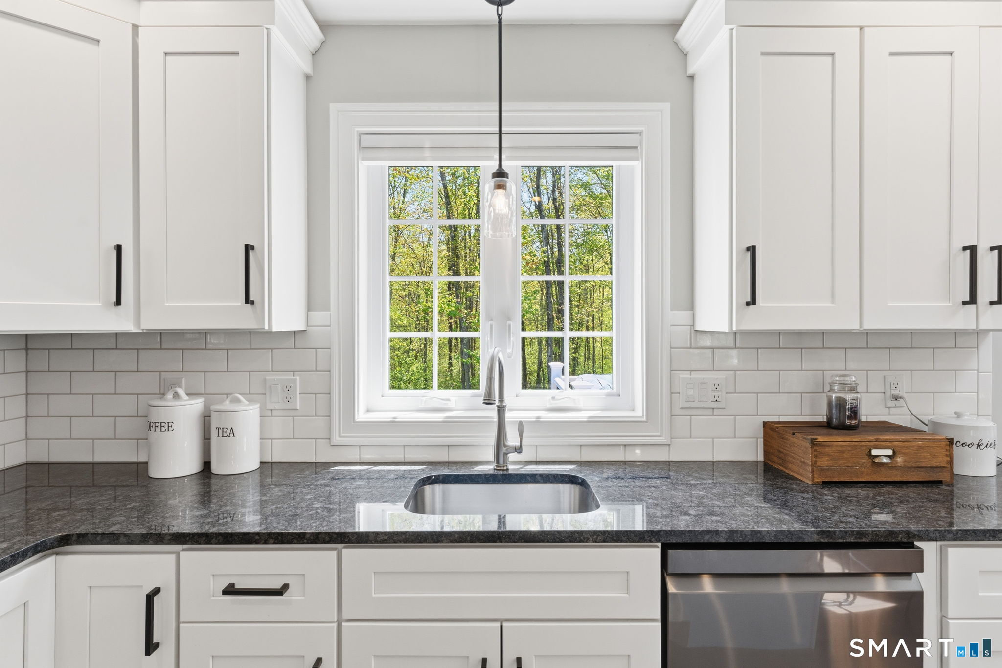 21 Juniper Road Bloomfield CT 06002