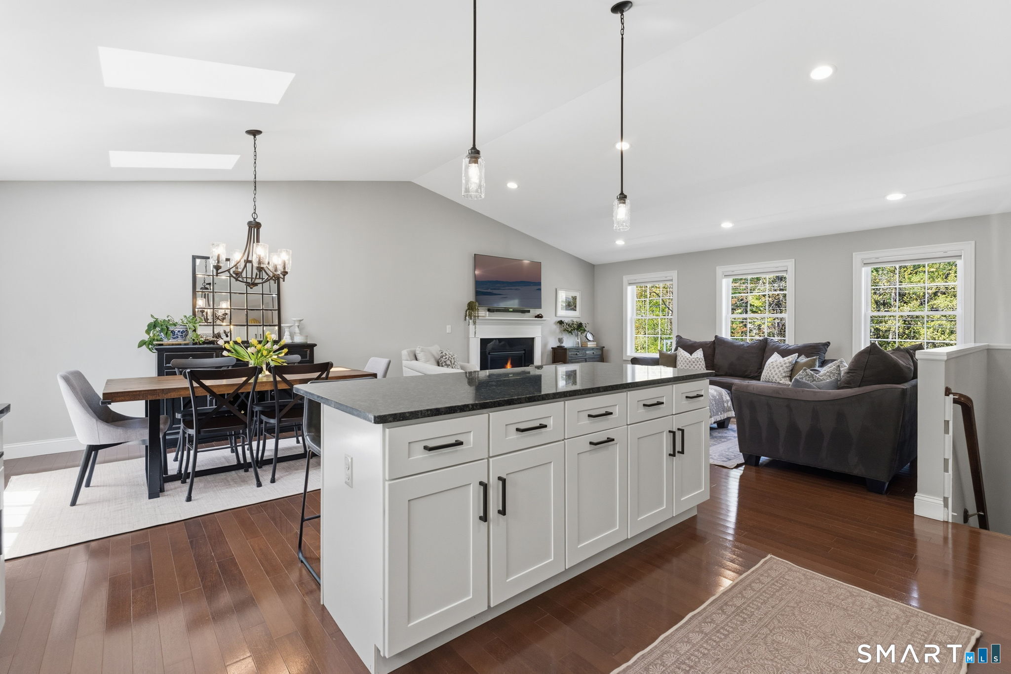 21 Juniper Road Bloomfield CT 06002