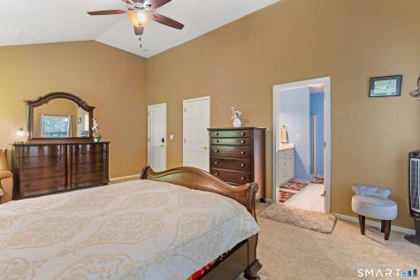 40 Lexington North Way Milford CT 06461